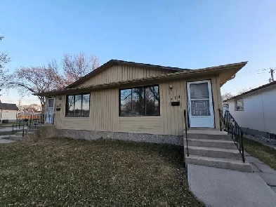 Modern 2 BR Side By Side Bungalow Image# 6