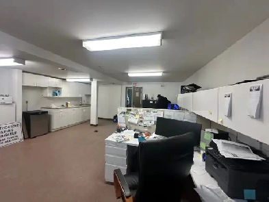 Office Space For Rent! 284 Langside Street Near U of W Image# 3