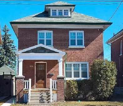 Century Home for Sale, George Street Peterborough Image# 1