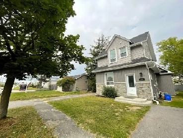 Beautiful 1 Bed   Loft Upper Unit near Downtown Barrie Image# 14