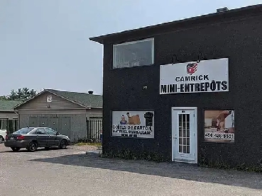 (100pi2) Entrepot de 100pi2 Saint-Jerome De Martigny O Saint-Jé Image# 1