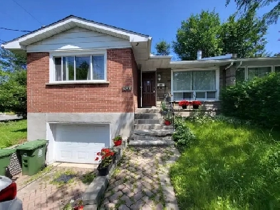 3 Beds 1 Bath House For Rent /Maison à Louer Image# 9
