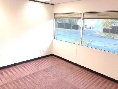 $610.00 / mo. Office for Rent. SE Calgary Image# 4