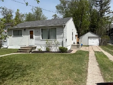 2bdrm River-Front Property in St Vital just min from The Forks! Image# 2