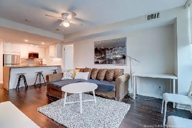 Great Fully Renovated 2 Bdm, 2 Wshms Condo Lake Shore/ Bathurst Image# 3