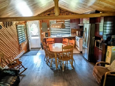 Chalet/Maison de campagne à vendre Image# 9