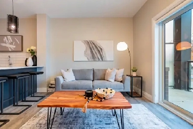 Modern 1 Bedroom   Den Units Available - Southwest London! Image# 8