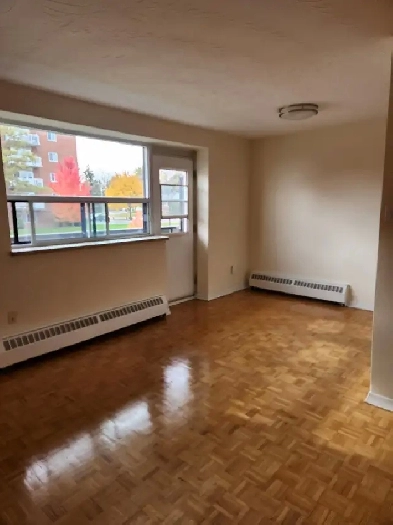 One Month FREE! Great location. Image# 8