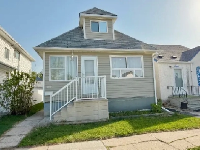 Stunning 4 Bedroom & 2 Bath Home for Sale - 604 Cathedral Avenue Image# 8