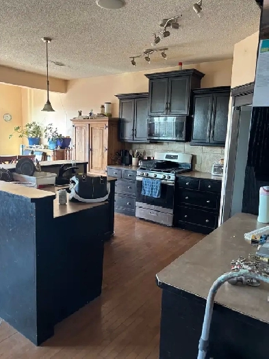 okotoks shared accommodation Image# 1