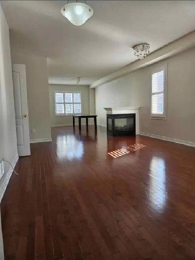 House for rent in Mississauga Image# 4