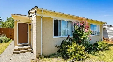 439 Lambert Ave Image# 10