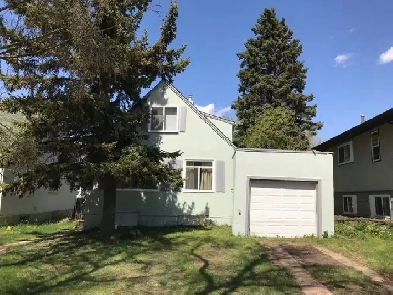 6 Bedroom house by University of Alberta for rent: September 1st Image# 1