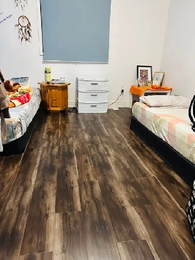 room for rent girl only Image# 3