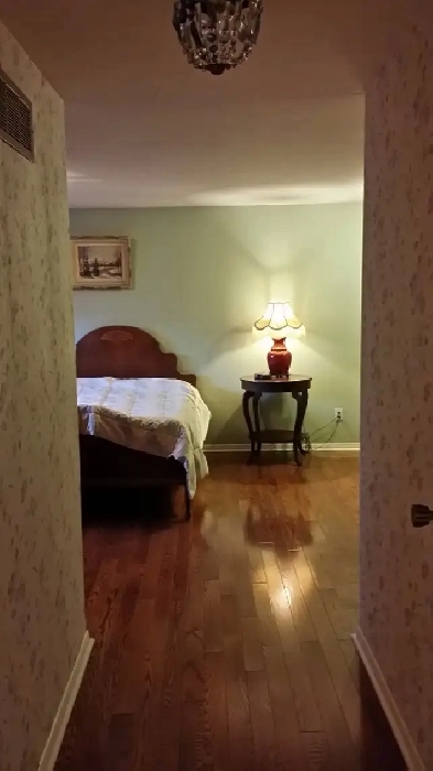 Master Bedroom For Rent Near Newnham Campus Image# 1