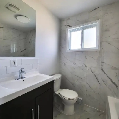 Grand 4 1/2 à louer a St-Hubert - Fraichement renové! Image# 5