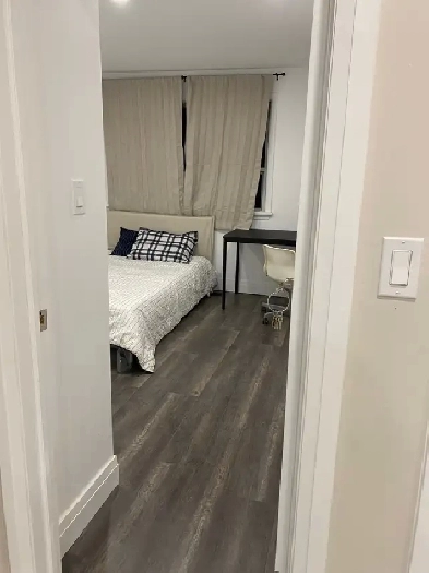 1 Basement Room for rent in Vaughan ( Highway 7 & Keele) Image# 1