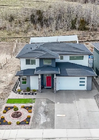 465 Edinburgh Blvd, Kamloops, BC Image# 8