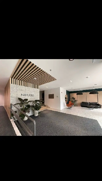 Superbe 4 1/2 moderne et meublé(2chambres et 2 toilettes) Image# 10