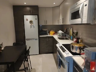 A wonderful, spacious apartment for sublease Image# 8