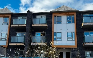 Private Room rent close by Kennedy Station Image# 1