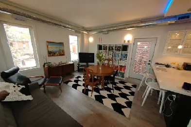 2 Bed 1 Bath NEW Victorian Hardbord Village Image# 6