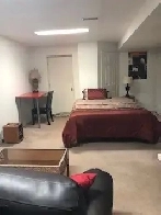 Cozy LARGE Furnished Basement Room/Kanata Image# 2