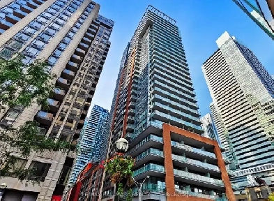 2Bed 2Bath Top Floor WITH parking Image# 1