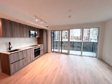 Yonge Eglinton 3bed 2bath 1parking Condo Available For Rent Image# 15