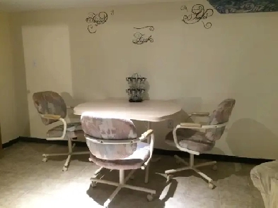 MEN monthly /weekly 10 mins from battery plant beautiful room Image# 9