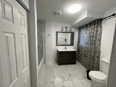 Large bedroom with private bathroom Image# 7