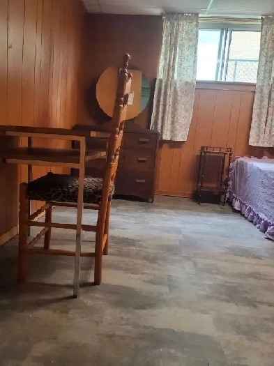 Albion/Islington bright furnished room rent in Etobicoke, Tor Image# 3