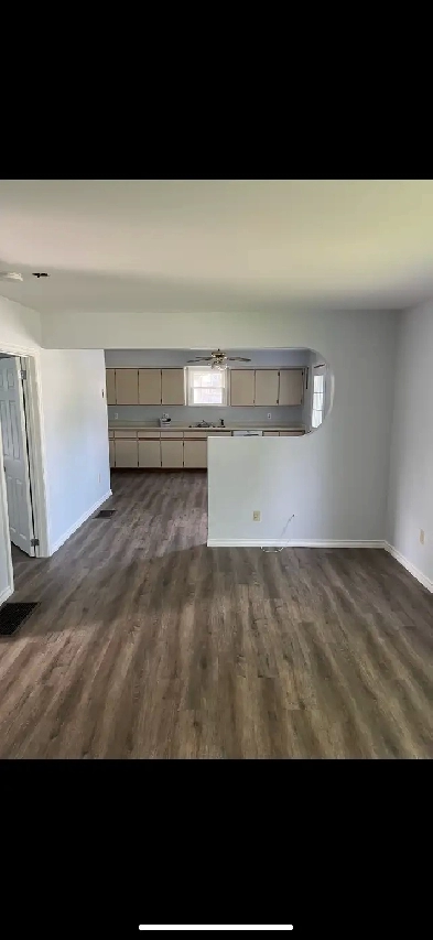 2 bedroom house for rent in Petrolia Image# 12