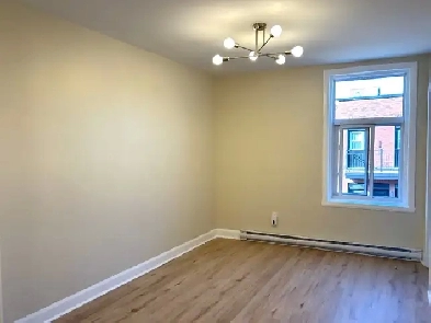 St-Henri/Sud-Ouest/Montreal | 5 1/2 | metro Place-Saint-Henri Image# 9