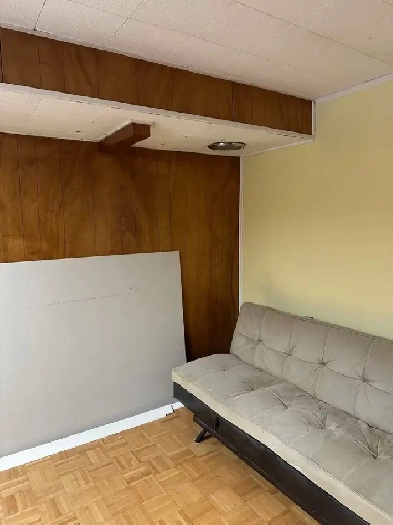 3 1/2 apartment in cote- vertu for rent 830$ Image# 2