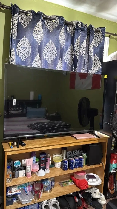 Master bedroom for rent in Malton, Mississauga Image# 5