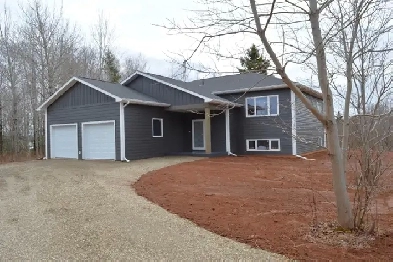 Sackville - JUST RED to $534,900 -184 Walker Rd New Const ! Image# 1