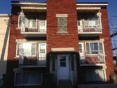 Lachine 3 1/2 bike path Canal, hospital, HW20 &13, airport Image# 8