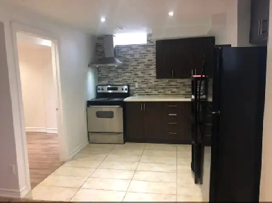 One bedroom basement Unit,Separate Entrance,Big Window,Furnished Image# 1