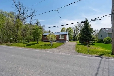 4 bedroom • 2 bathroom • house Image# 2