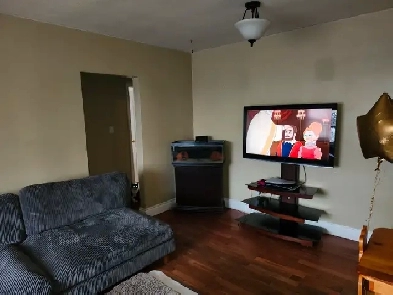 2 Bedroom Napanee Image# 2