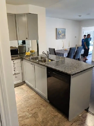 Condo for Rent in Downtown Toronto - Bay Corridor Image# 9