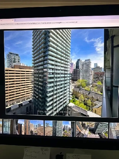 studio condo for rent in downtown Toronto. Image# 3