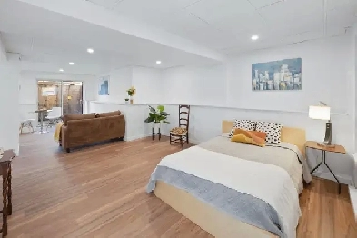 Newly Built Fully Furnished Studio – metro Snowdon CDN/NDG Image# 1
