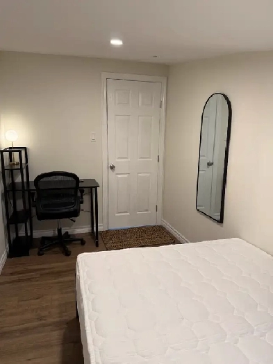 Student Room For Rent (Furnished) Image# 1