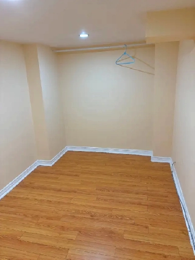 3 Bedroom  Legal Brampton Basement Apartment for Rent Image# 9