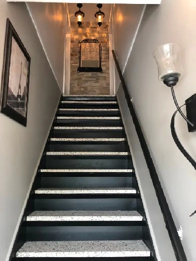 Apartment for rent heated and renovated Image# 2