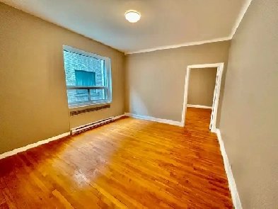 Bright Large Apartment! One minute from Metro Image# 1
