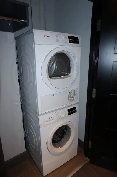 Waterloo ICON 330 2 Bedrooms   1 bathroom from Sept. 1, 2025 Image# 1