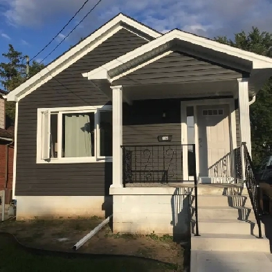 Last Room Available for MAC Student! ( Female Only)